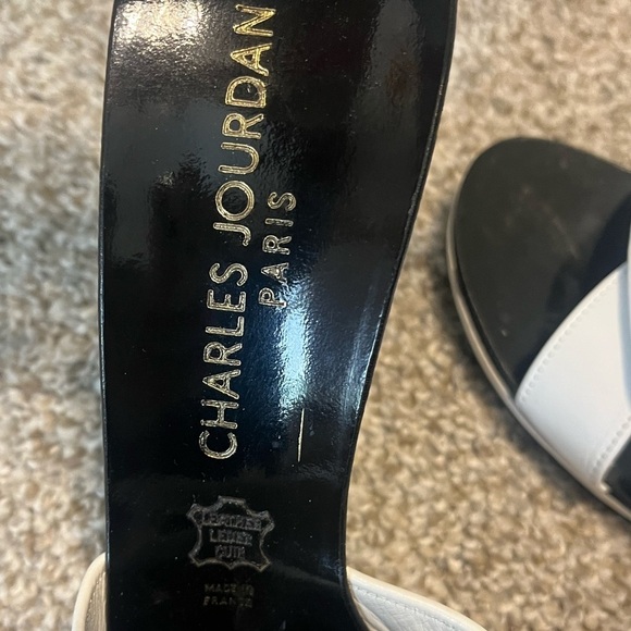 Charles Jourdan White Heeled Ankle Cuff Sz 7.5 - Picture 3 of 7